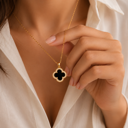 Clover Pendant Necklace