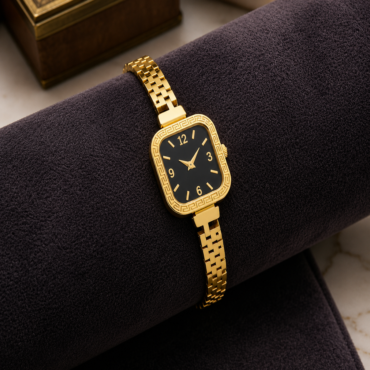 Luxe Gold Watch Bangle 👑