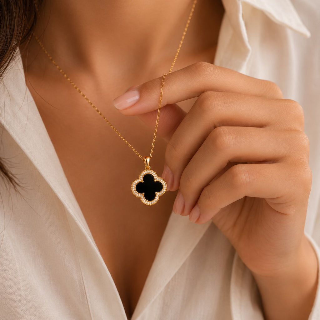 Clover-Pendant-Necklace