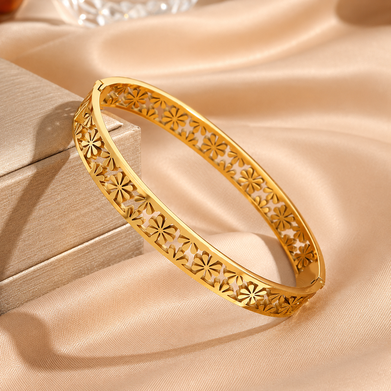 Floral Bangle
