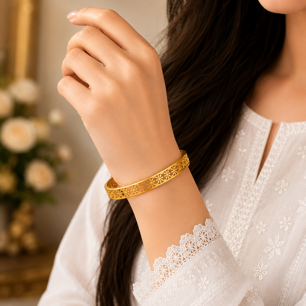 Floral Gold Bangle