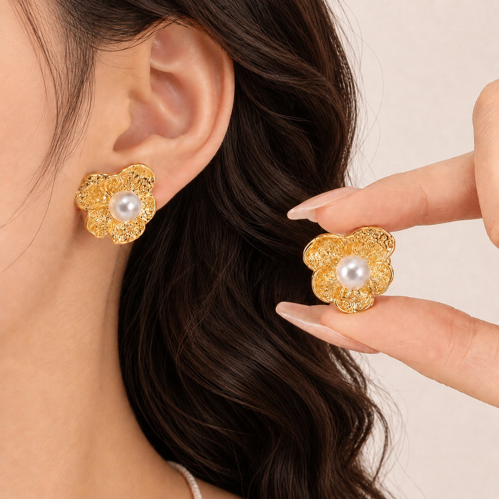 Gold Floral Earring The Alabanza
