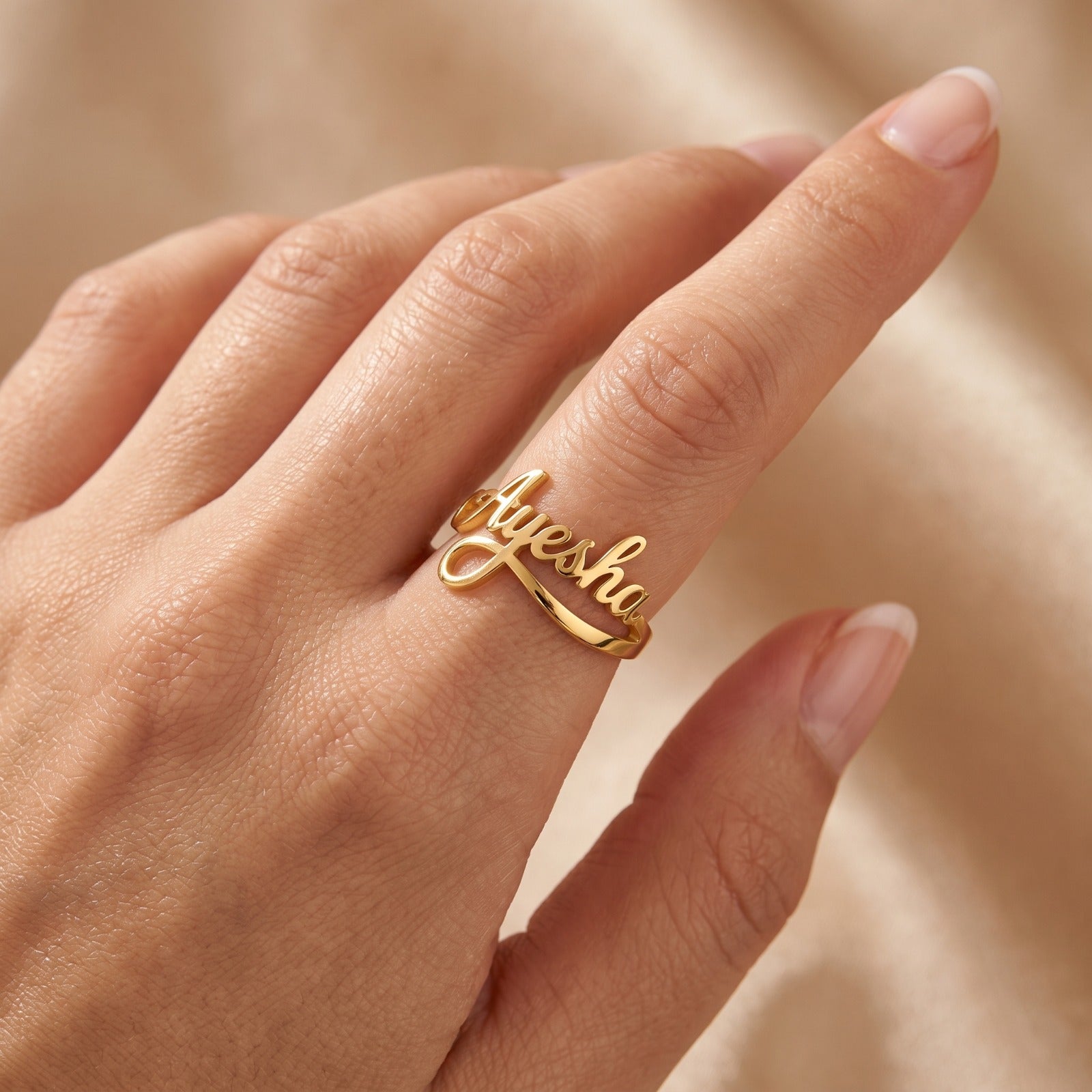 Single Name Ring