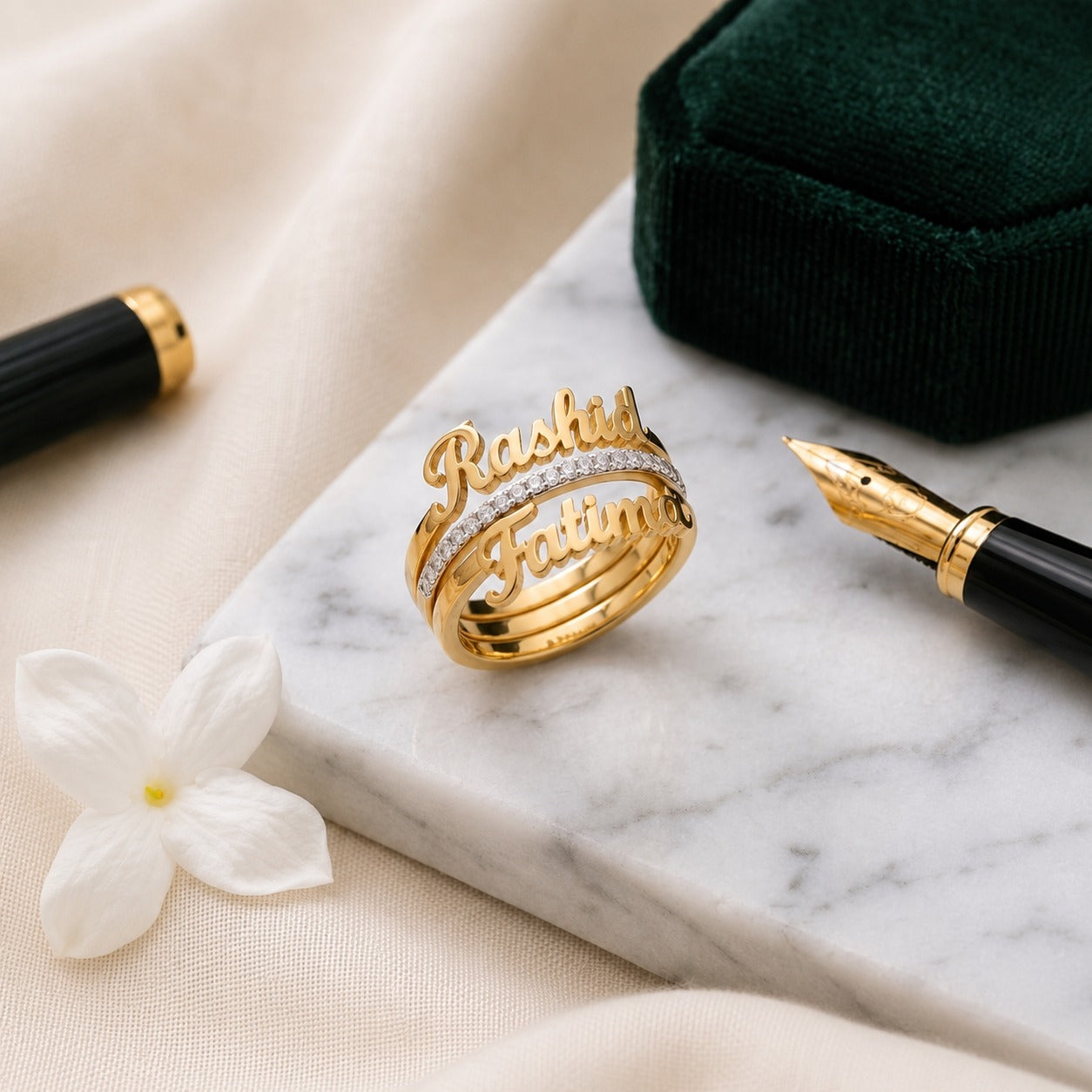 engraved-rings-couple